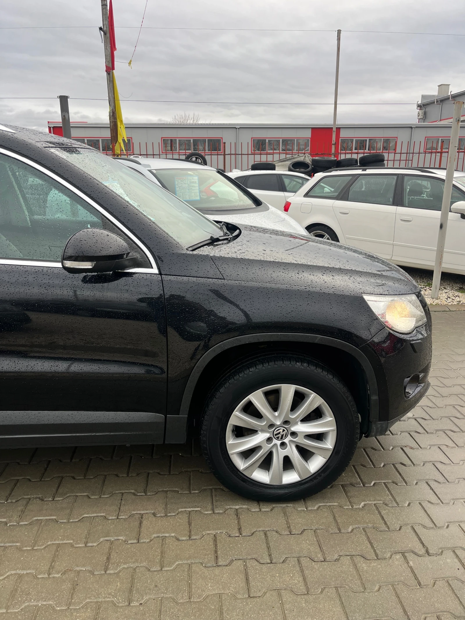 VW Tiguan 2.0* LPG* 4MOTION* Автомат* Нави* Клима*  - изображение 4