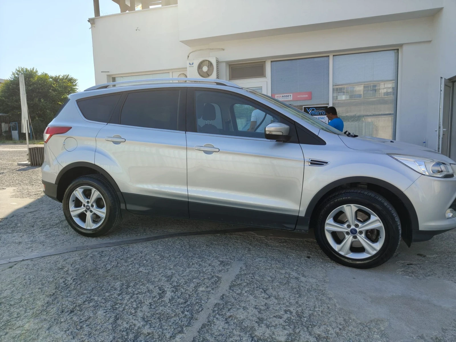 Ford Kuga  - изображение 3