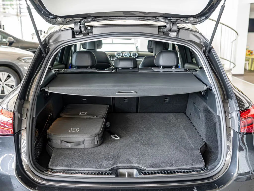 Mercedes-Benz GLC 300 AVANTGARDE/313HP/4MATIC/AHK/LED/AMBI/CARPLAY/207g | Mobile.bg   14