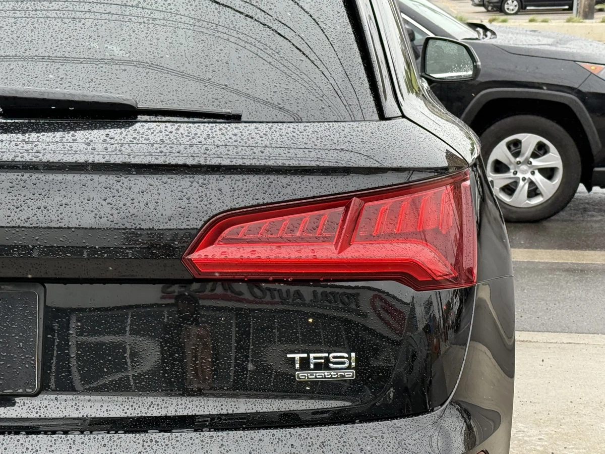 Audi Q5 ПЪРВИ СОБСТВЕНИК* Обслужвана в AUDI*  - изображение 5