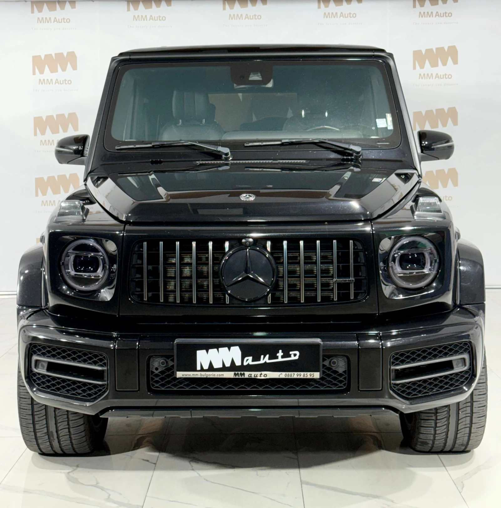 Mercedes-Benz G 63 AMG Burmester* Pano* Exclusive* 360 - изображение 4