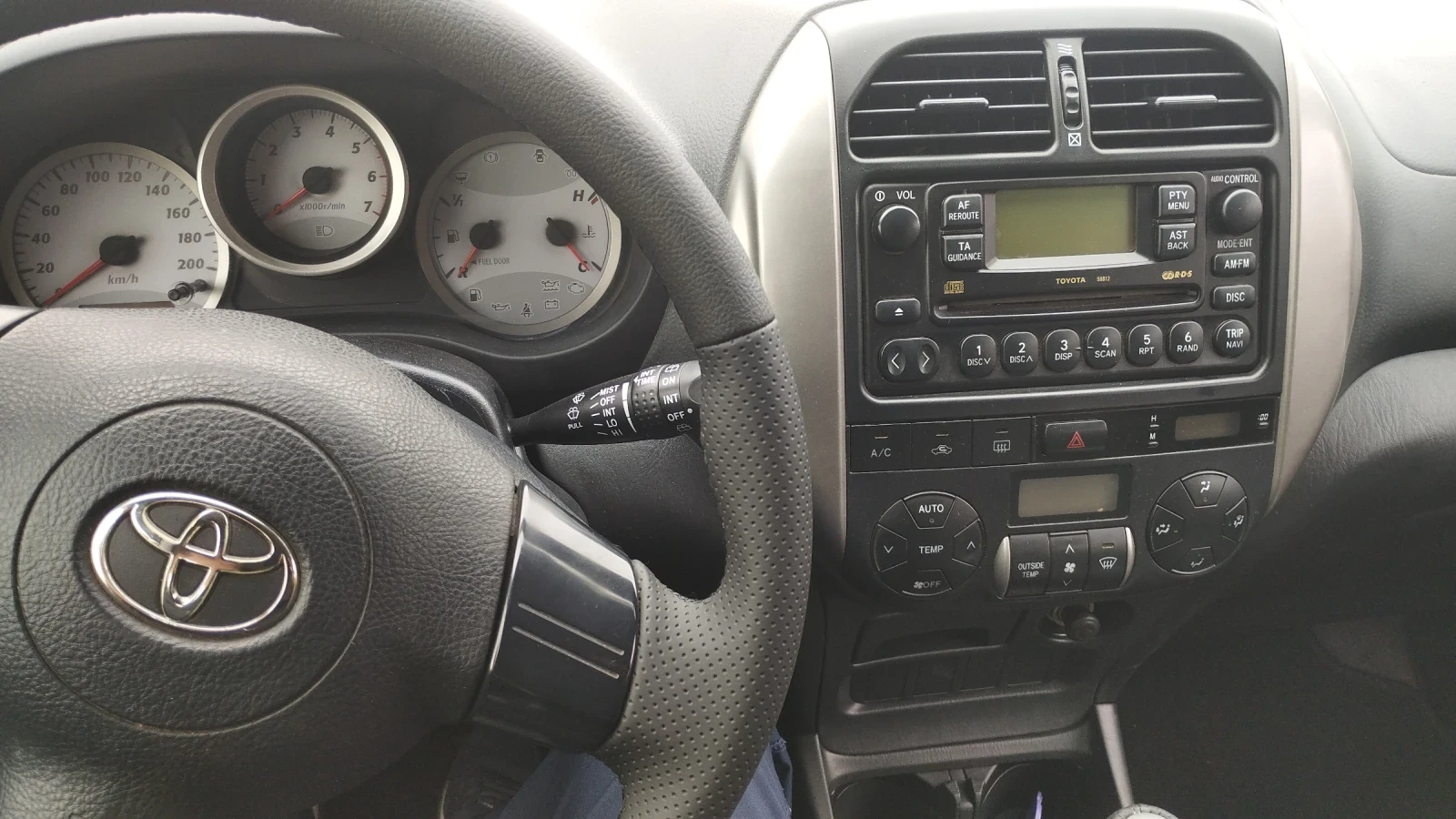 Toyota Rav4  - изображение 3