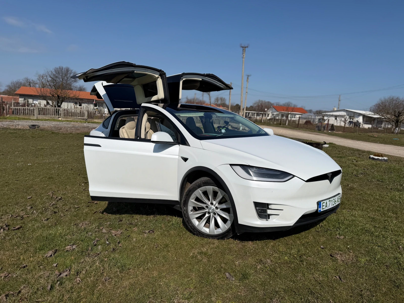 Tesla Model X 90D, снимка 2 - Автомобили и джипове - 53764995