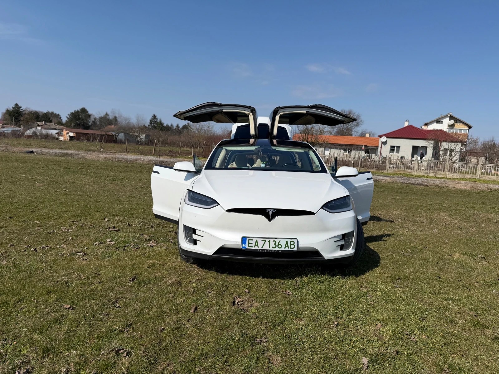 Tesla Model X 90D