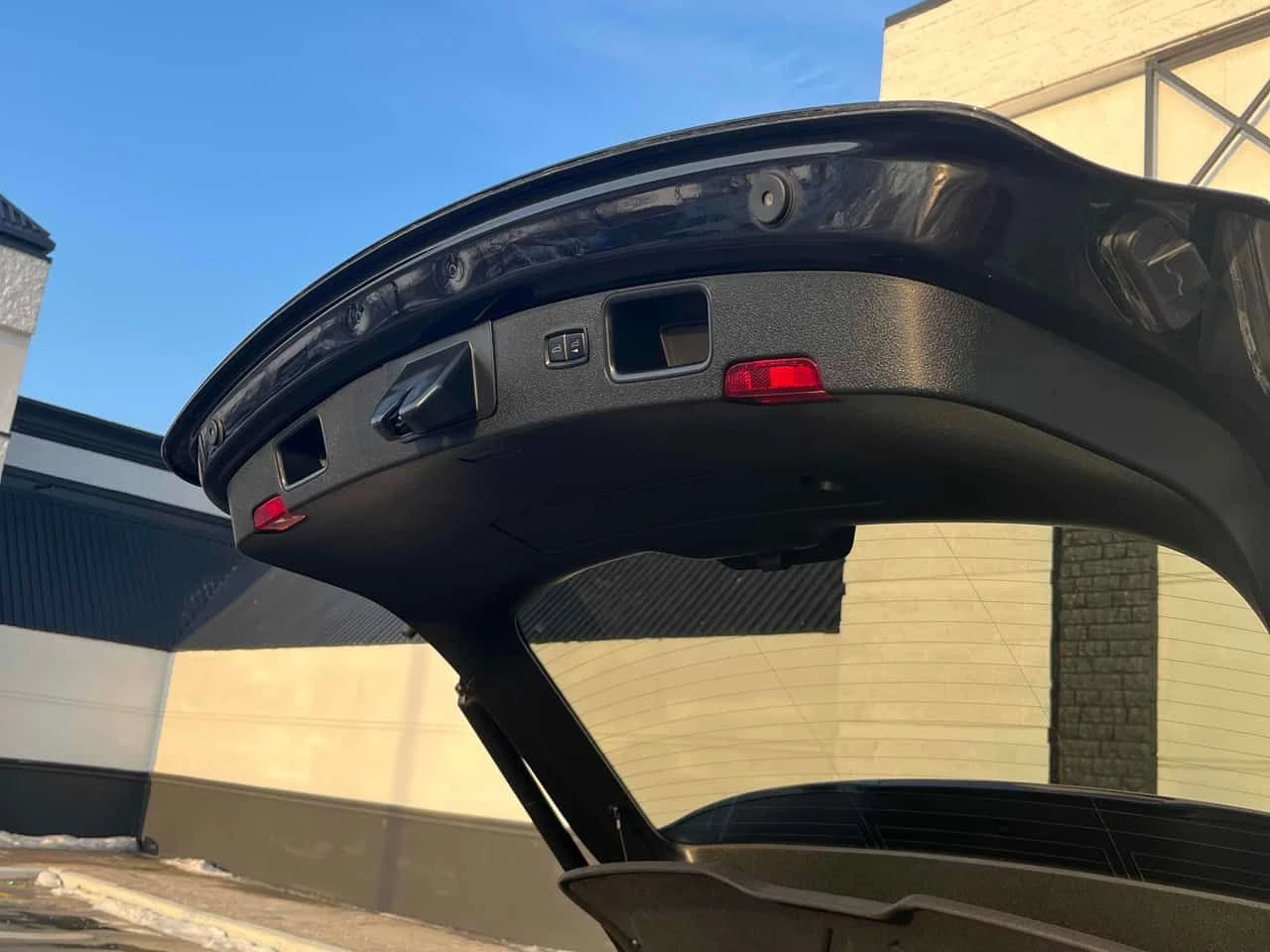 Porsche Macan GTS  CARFAX, снимка 13 - Автомобили и джипове - 53974358