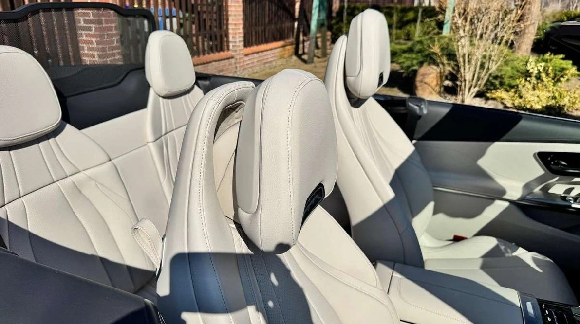 Mercedes-Benz GLE 220d Cabrio AMG Line, снимка 6 - Автомобили и джипове - 54472432