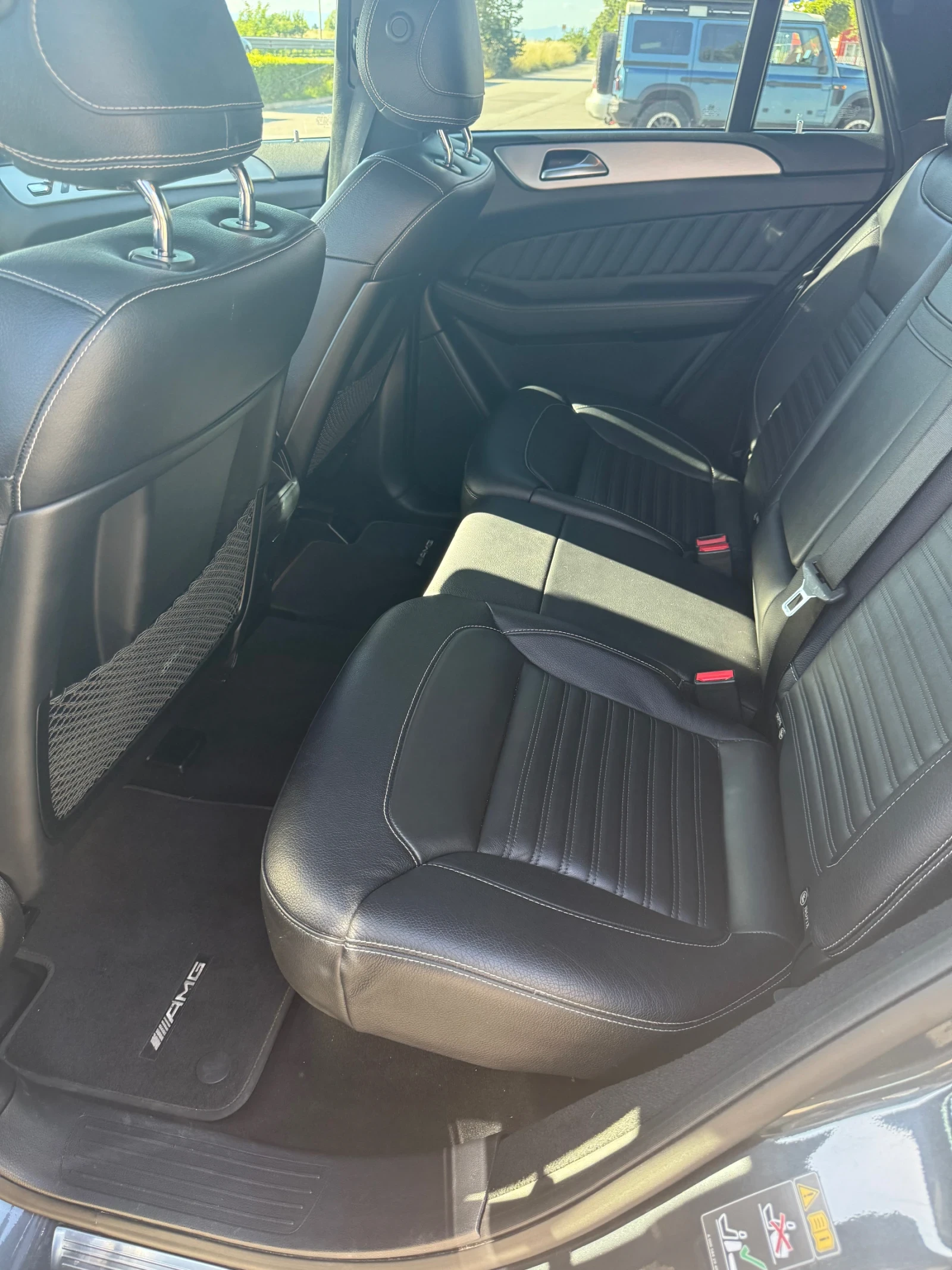 Mercedes-Benz GLE 350 AMG , снимка 11 - Автомобили и джипове - 54742565