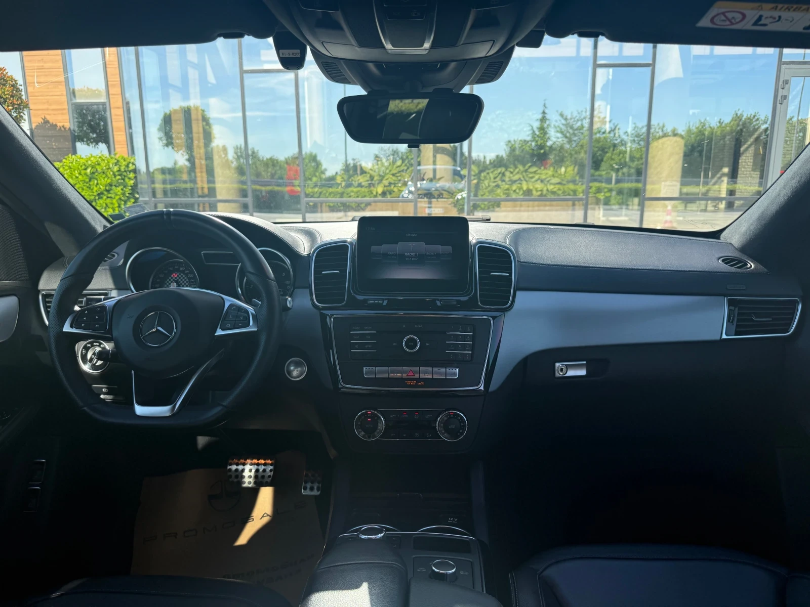 Mercedes-Benz GLE 350 AMG , снимка 7 - Автомобили и джипове - 54742565