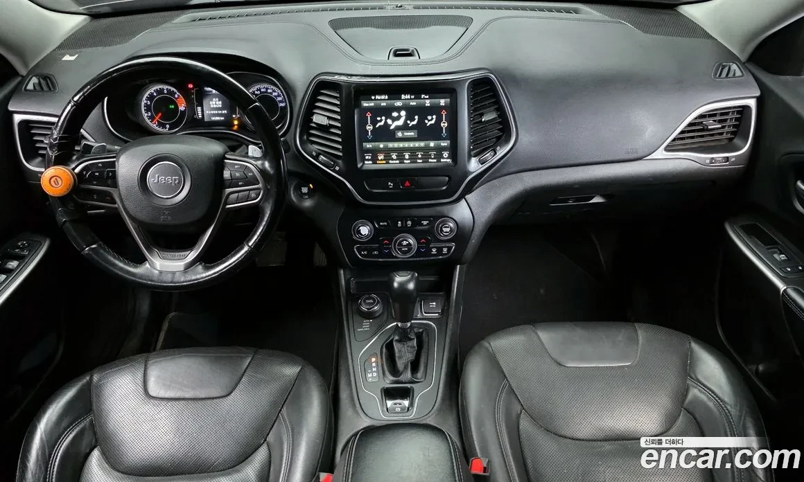 Jeep Cherokee 2.4 4x4 180к.с. * ФЕЙСЛИФТ * ПАНОРАМА * КОЖА, снимка 4 - Автомобили и джипове - 54820254