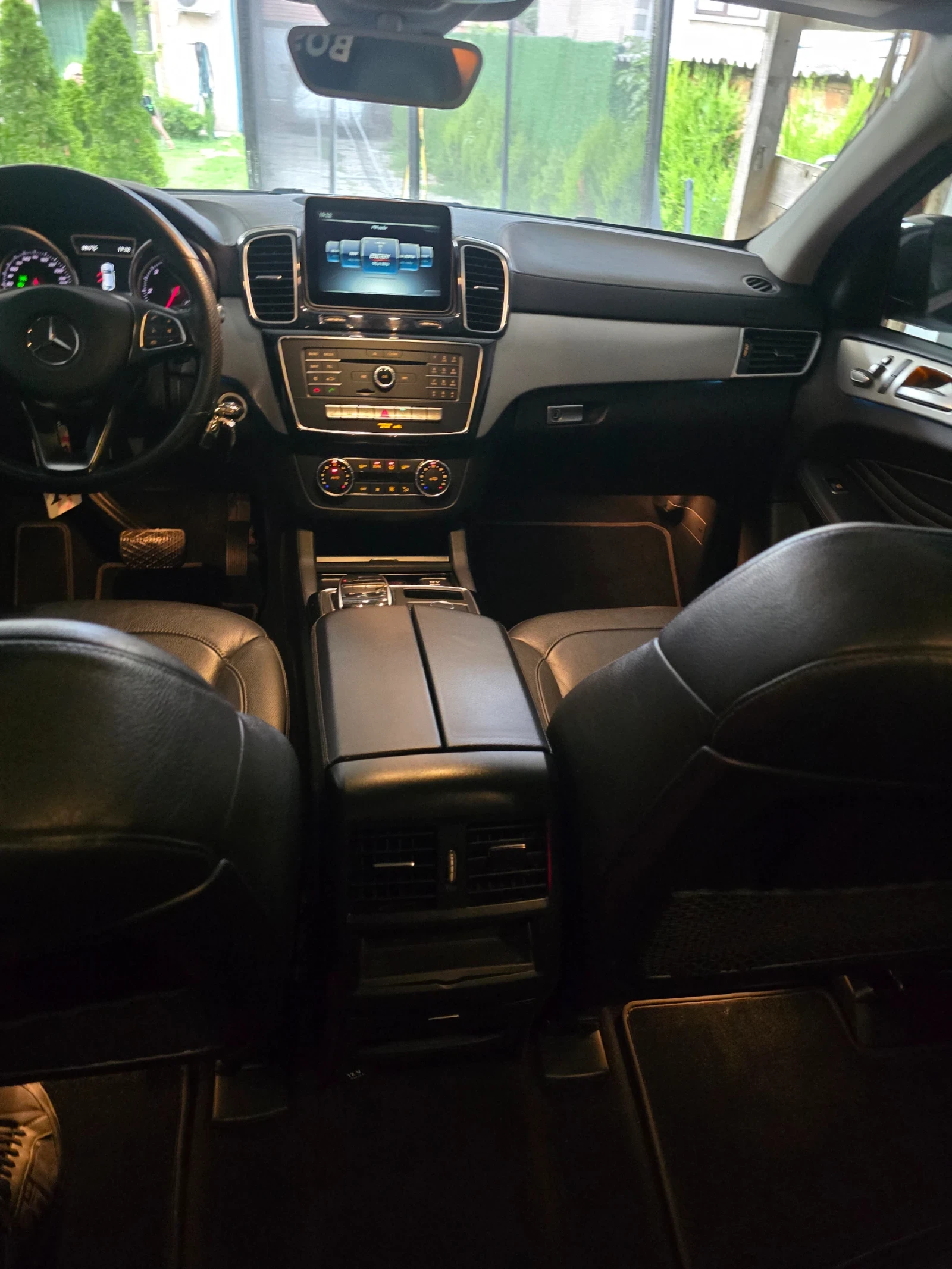 Mercedes-Benz GLE GLE/350/COUPE/ УНИКАТ/ РЕАЛНИ КИЛОМЕТРИ, снимка 10 - Автомобили и джипове - 55016111