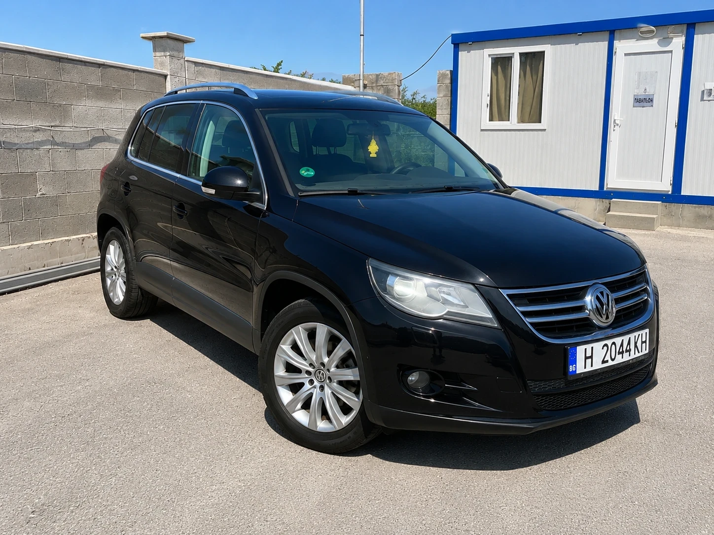 VW Tiguan, снимка 2 - Автомобили и джипове - 55580304