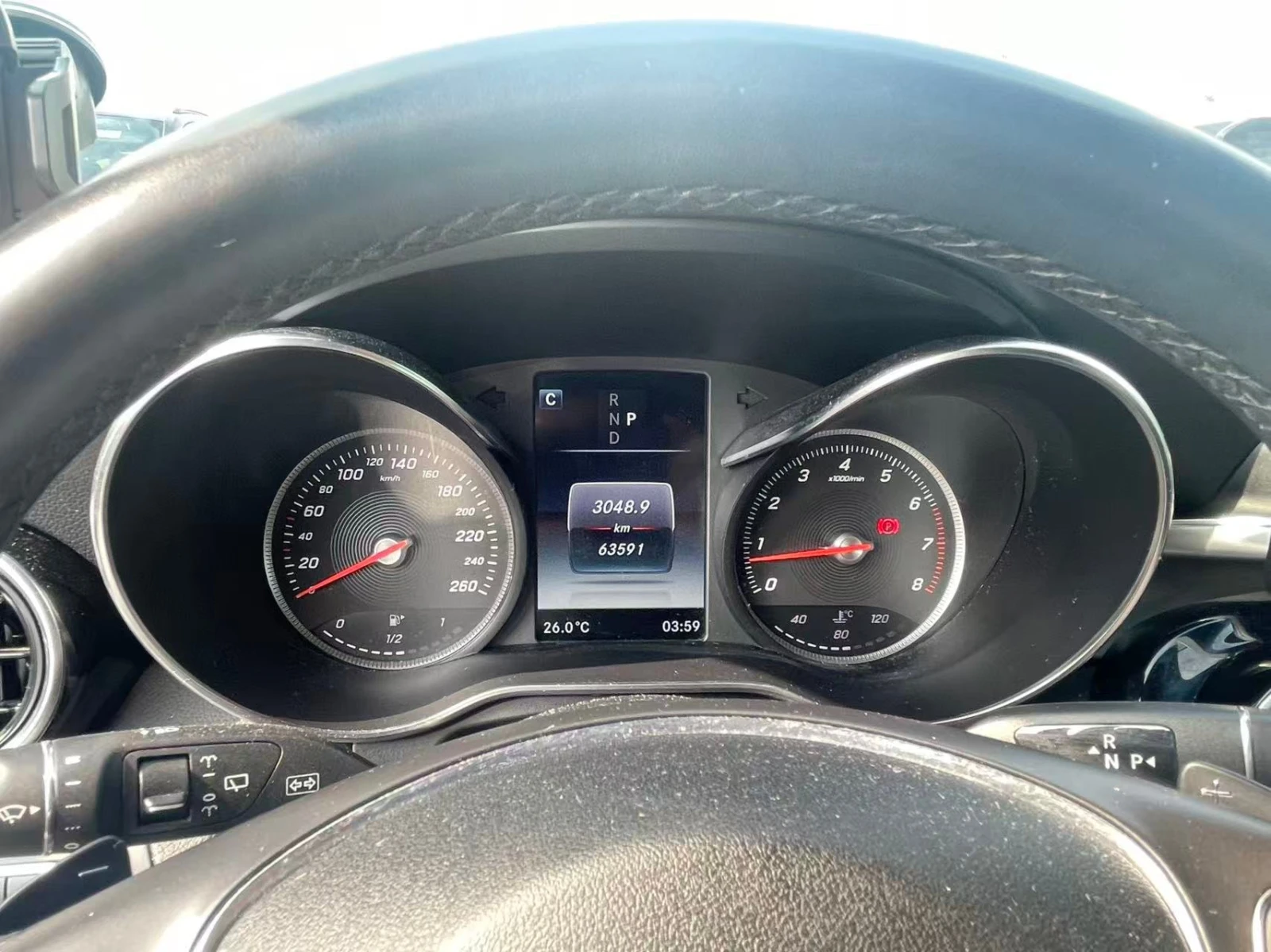 Mercedes-Benz GLC 300  CARFAX / DISTRONIK / 360 / PANORAMA / АВТОКРЕДИТ , снимка 8 - Автомобили и джипове - 55914571