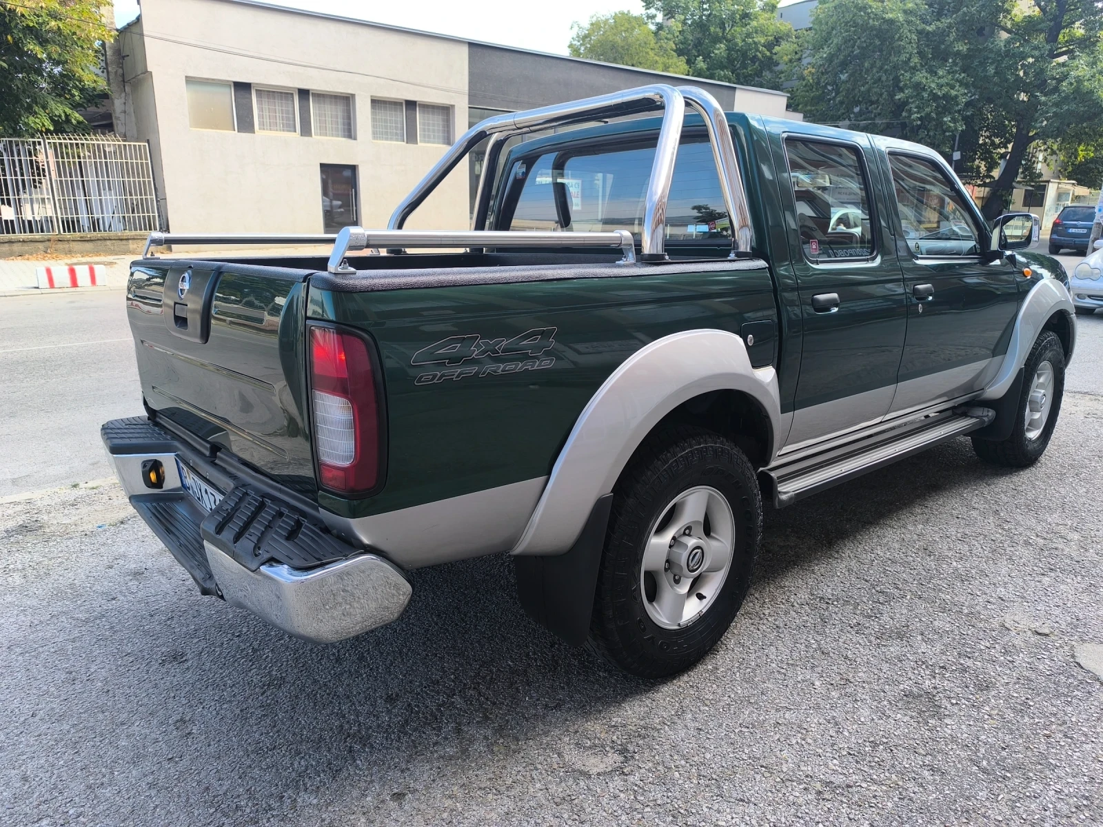 Nissan Navara 2.5 129000km ������ | Mobile.bg � ����������� 3