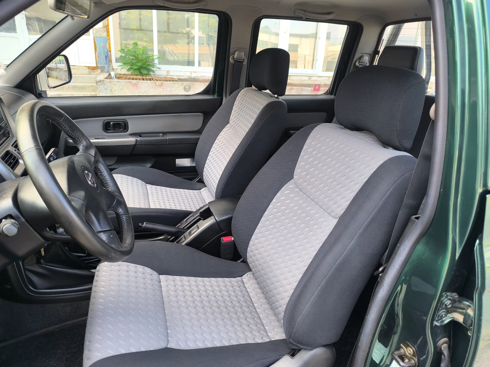 Nissan Navara 2.5 129000km ������ | Mobile.bg � ����������� 7