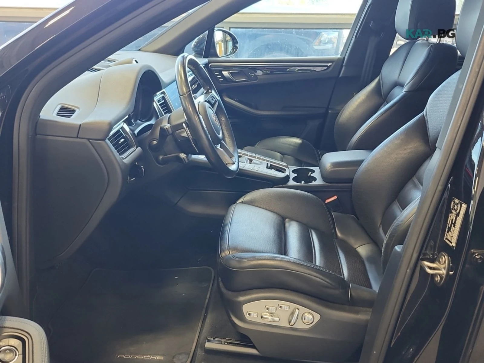 Porsche Macan S* PDK* BOSE* Spyder Design* , снимка 6 - Автомобили и джипове - 56088049