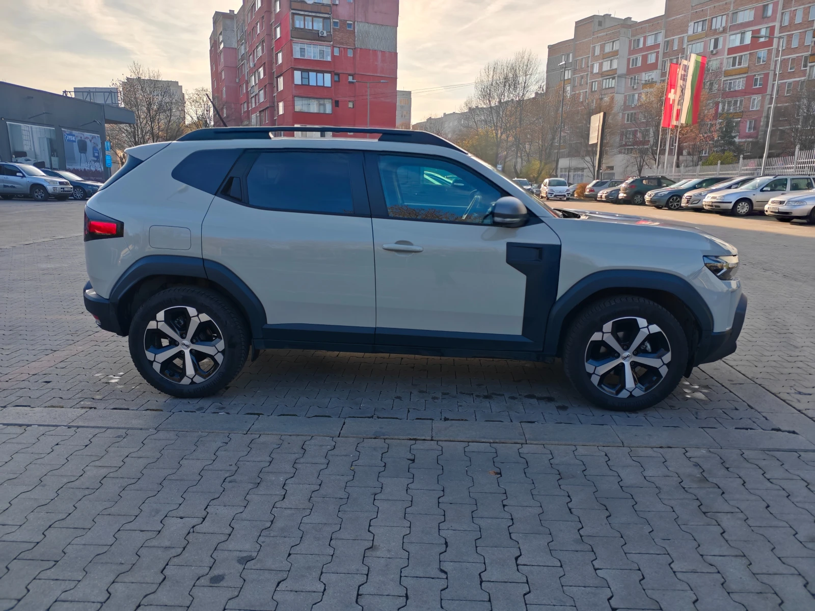 Dacia Duster ECO-G JOURNEY, снимка 6 - Автомобили и джипове - 56338411
