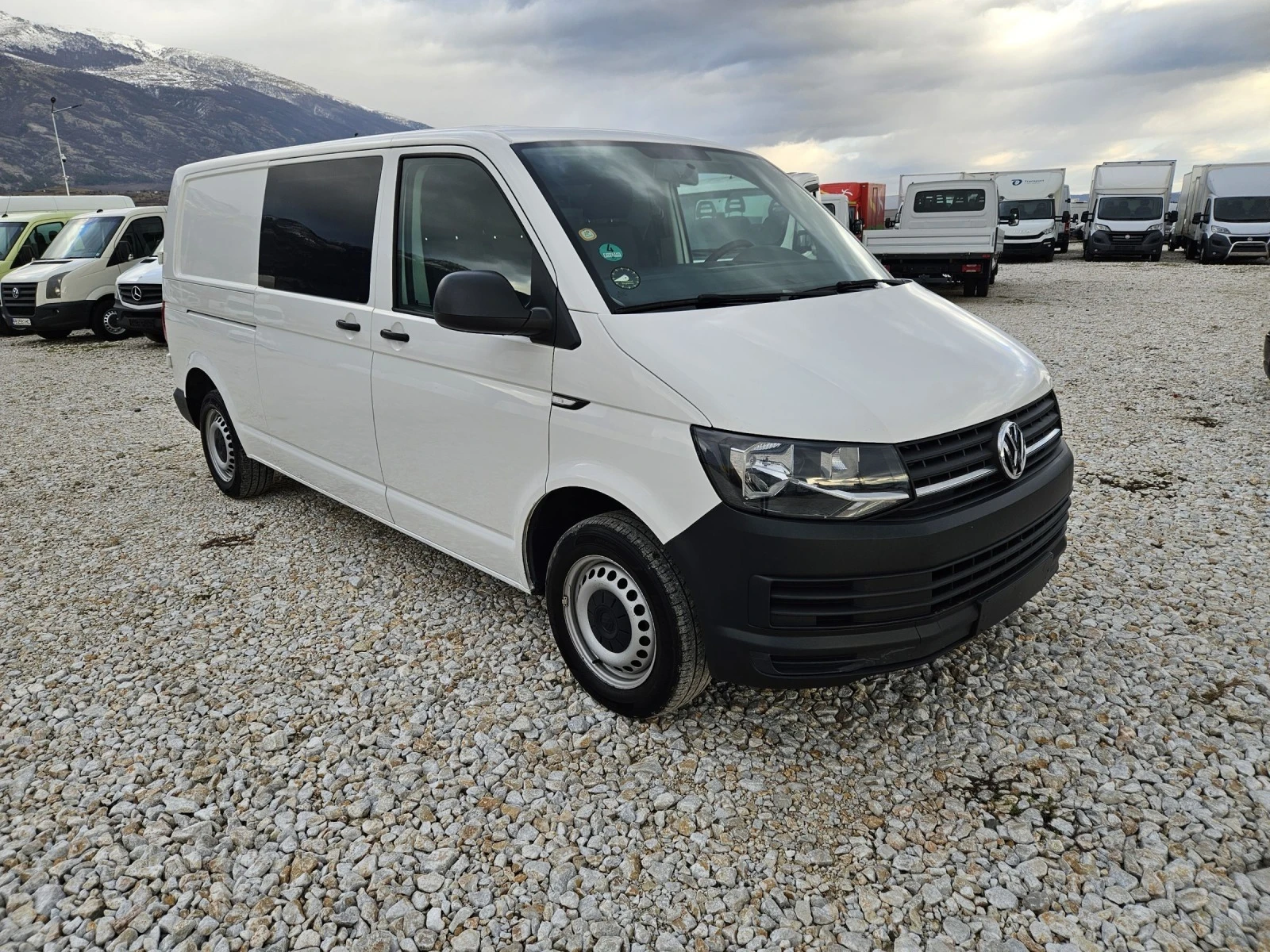 VW Transporter ТОВАРОПЪТНИК - изображение 7