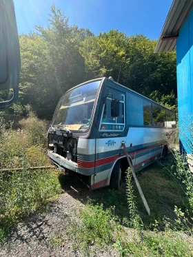  Mercedes-Benz 817