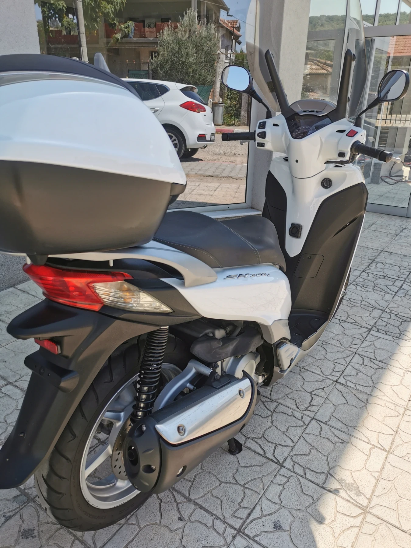 Honda Sh 300i - изображение 7