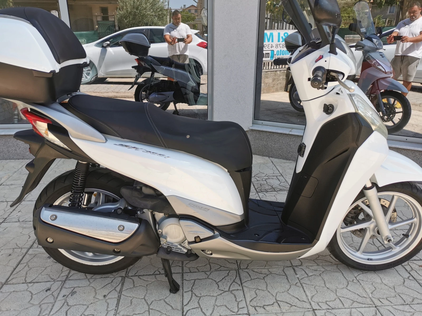 Honda Sh 300i - изображение 3