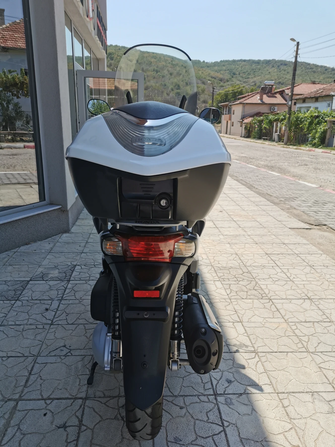 Honda Sh 300i - изображение 8