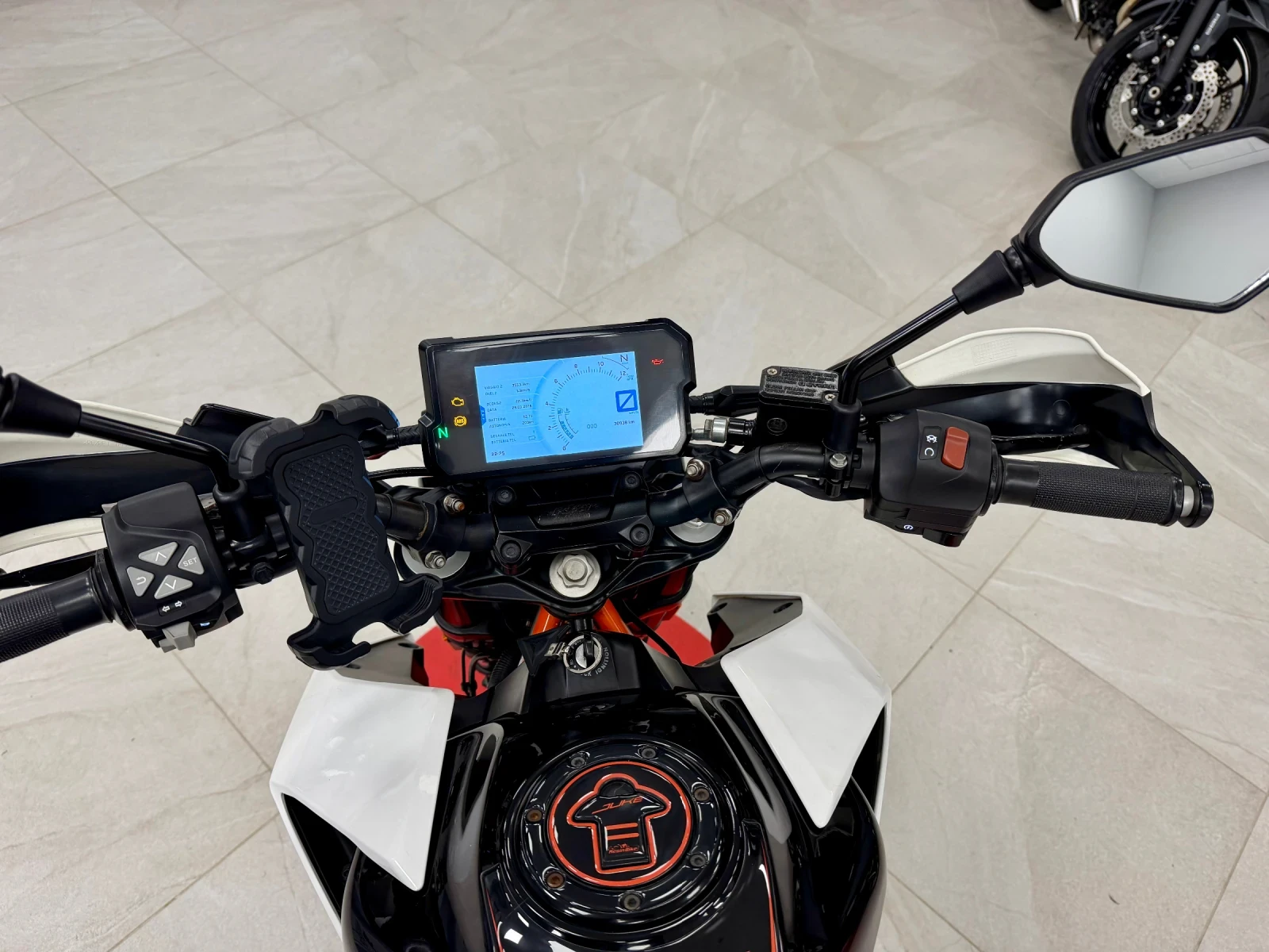 Ktm Duke 390 A2, снимка 8 - Мотоциклети и мототехника - 54662145