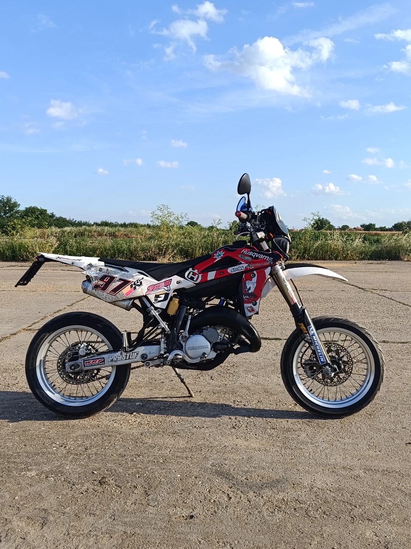 Husqvarna SM 125 s 2t , снимка 2 - Мотоциклети и мототехника - 55080740
