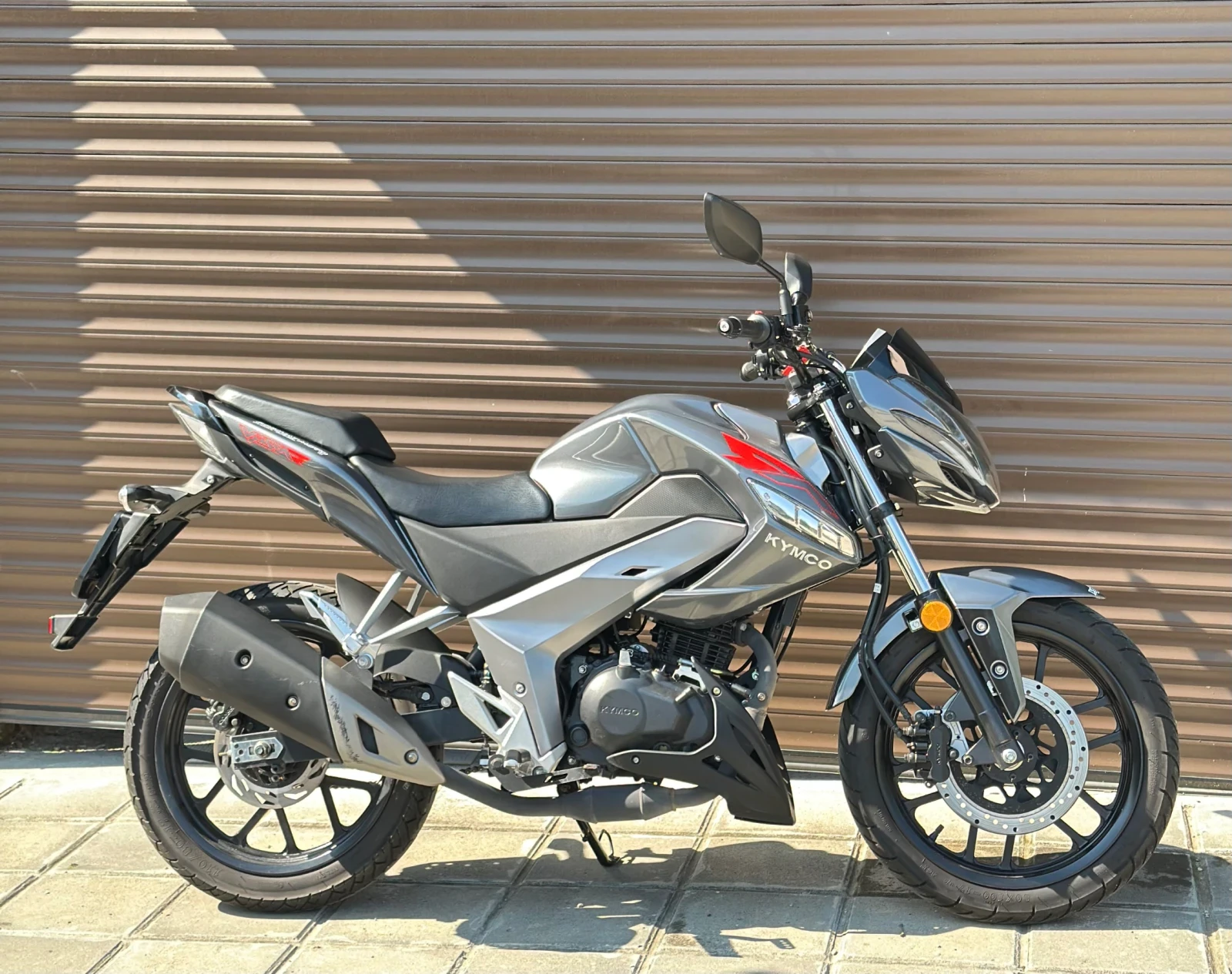 Kymco 125 Visar  внос Швейцария кат А1, снимка 2 - Мотоциклети и мототехника - 55336931