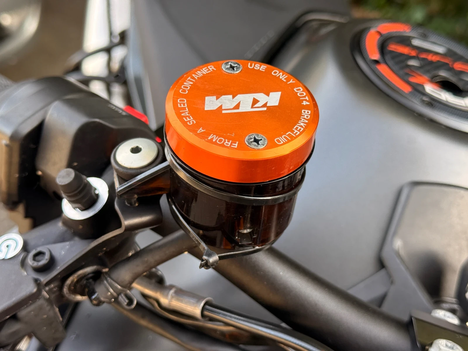 Ktm Duke 890 R , снимка 6 - Мотоциклети и мототехника - 56111486