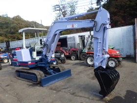 Багер Kubota KX-030, снимка 2