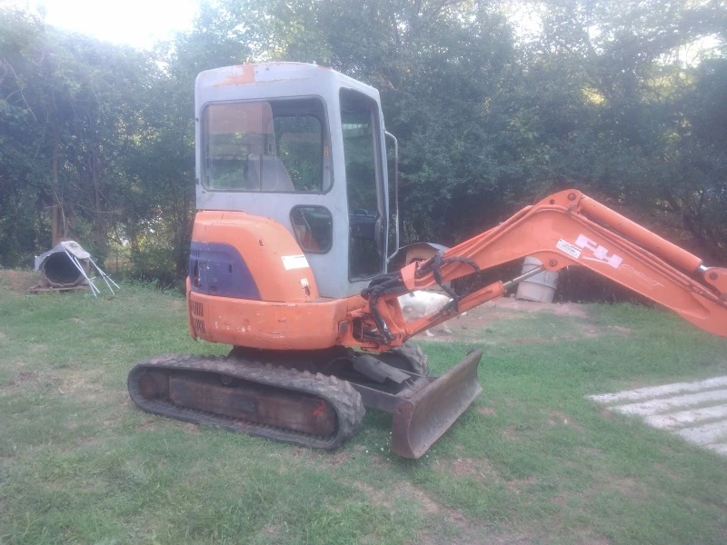 Багер Hitachi EX29U, снимка 4 - Индустриална техника - 46700901