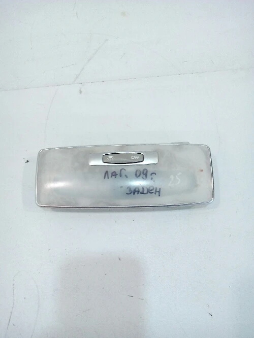 Плафон заден Рено Лагуна