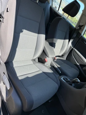Обява за продажба на VW Golf 1.6TDI АВТОМАТИК  ~12 500 лв. - изображение 9