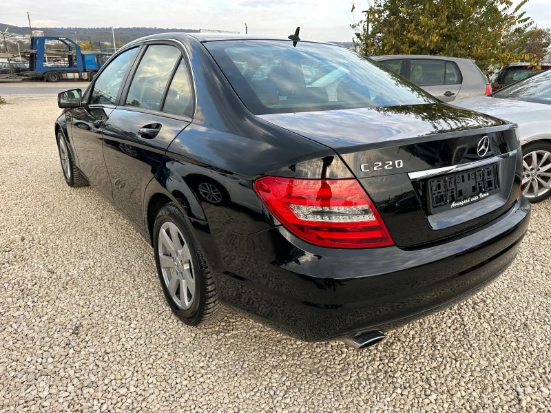 Mercedes-Benz C 220 Facelift, 170к.с., снимка 4 - Автомобили и джипове - 47792919