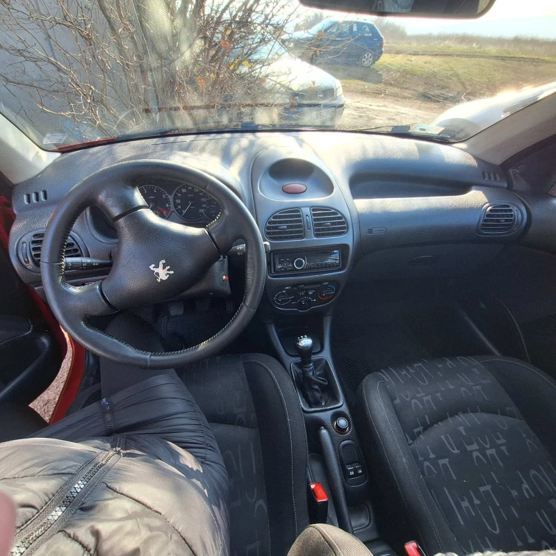 Peugeot 206, снимка 2 - Автомобили и джипове - 47999370