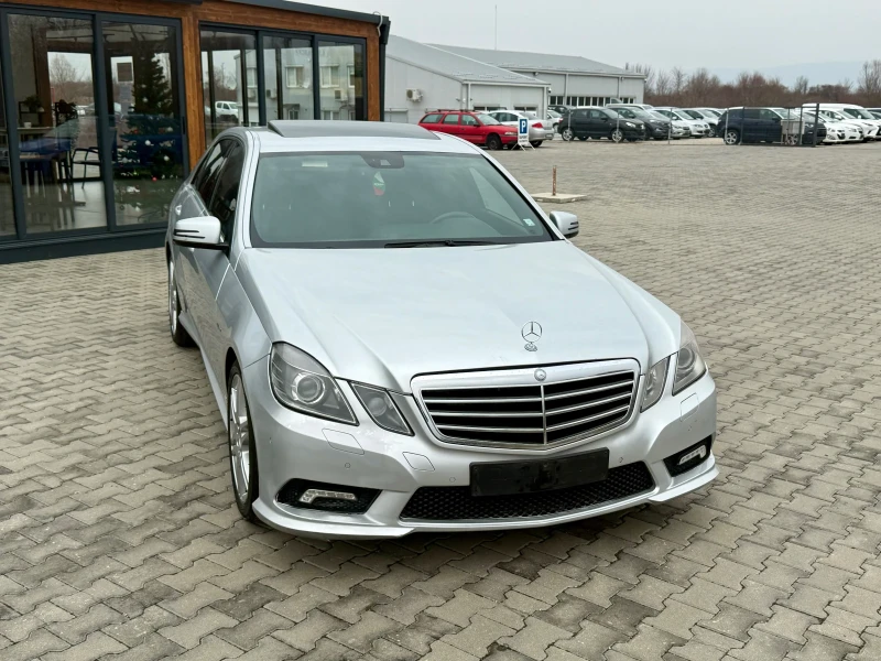 Mercedes-Benz E 350 АMG цялостен пакет! Топ!, снимка 10 - Автомобили и джипове - 48150758