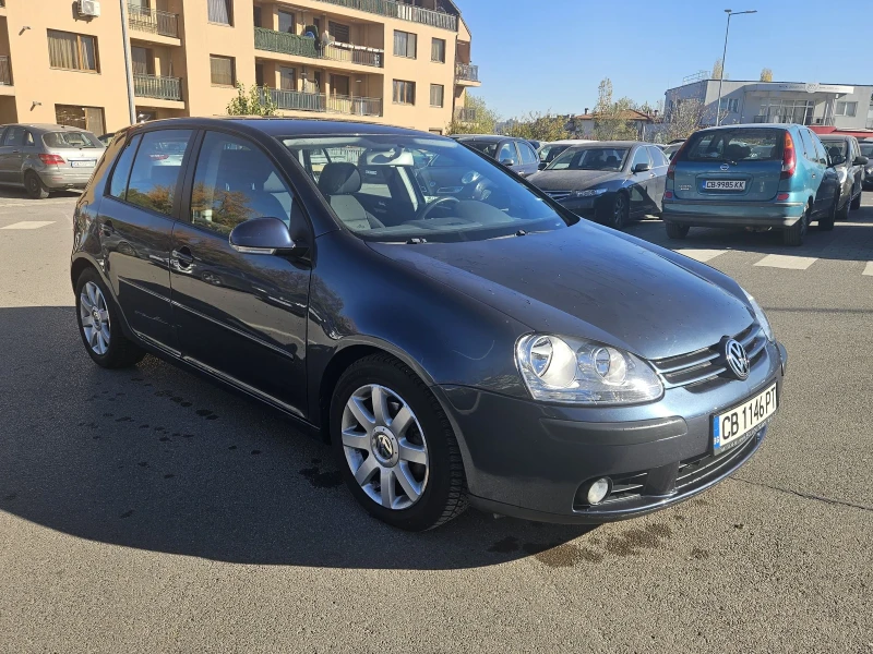 VW Golf 2.0 fsi, снимка 6 - Автомобили и джипове - 48405864