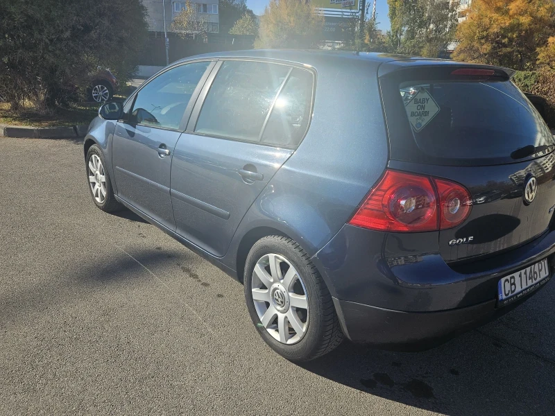 VW Golf 2.0 fsi, снимка 3 - Автомобили и джипове - 48405864