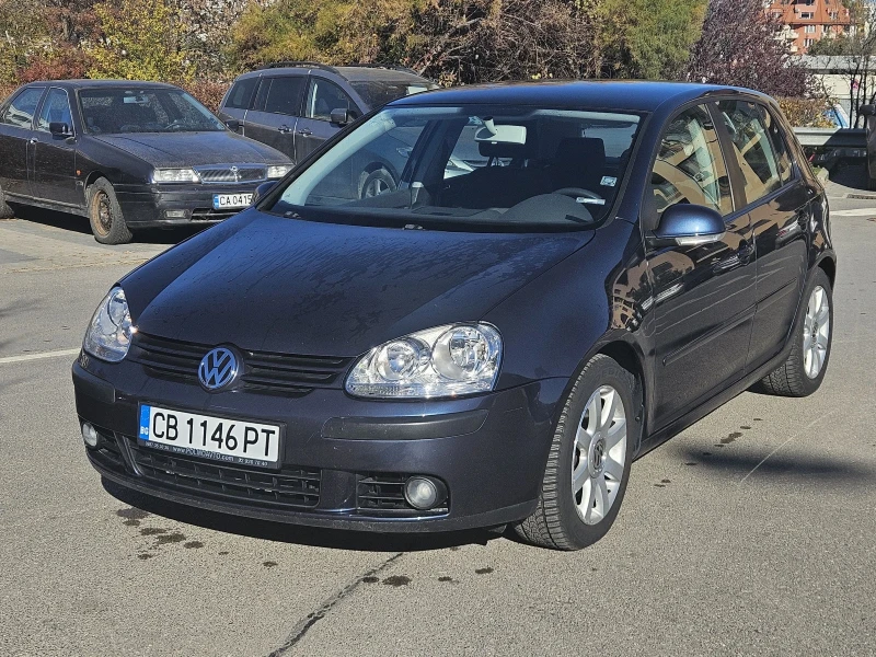 VW Golf 2.0 fsi, снимка 1 - Автомобили и джипове - 48405864