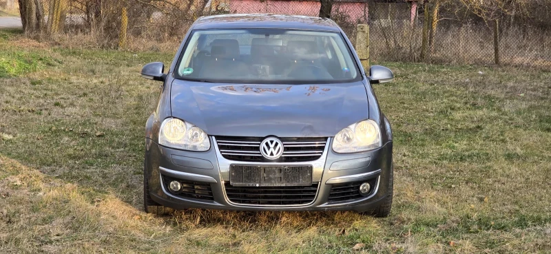 VW Jetta, снимка 1 - Автомобили и джипове - 48977148