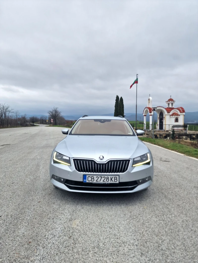 Skoda Superb 2.0 TDI, снимка 2 - Автомобили и джипове - 52980008