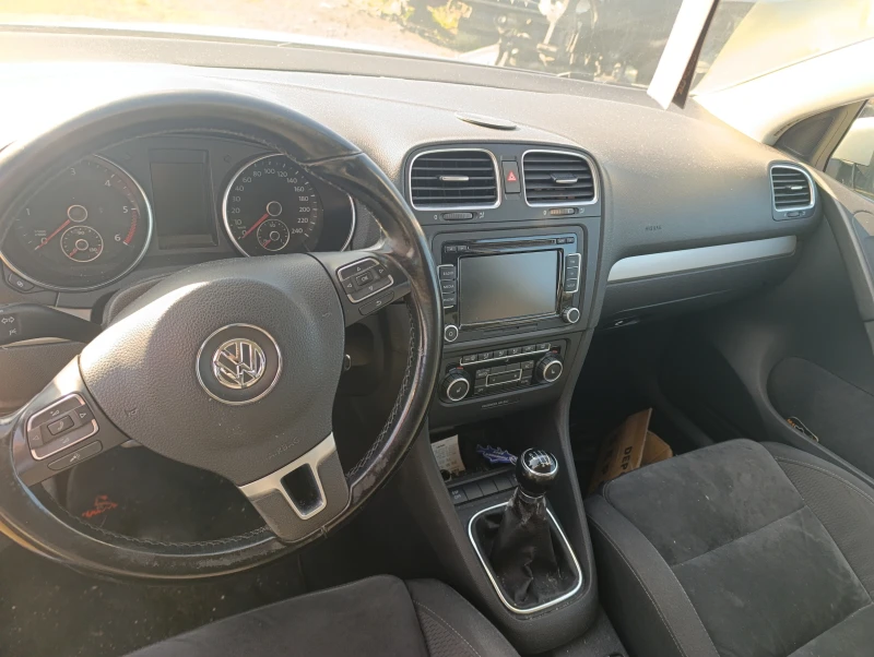 VW Golf 2.0TDI тип мотор CBA, снимка 8 - Автомобили и джипове - 52104908