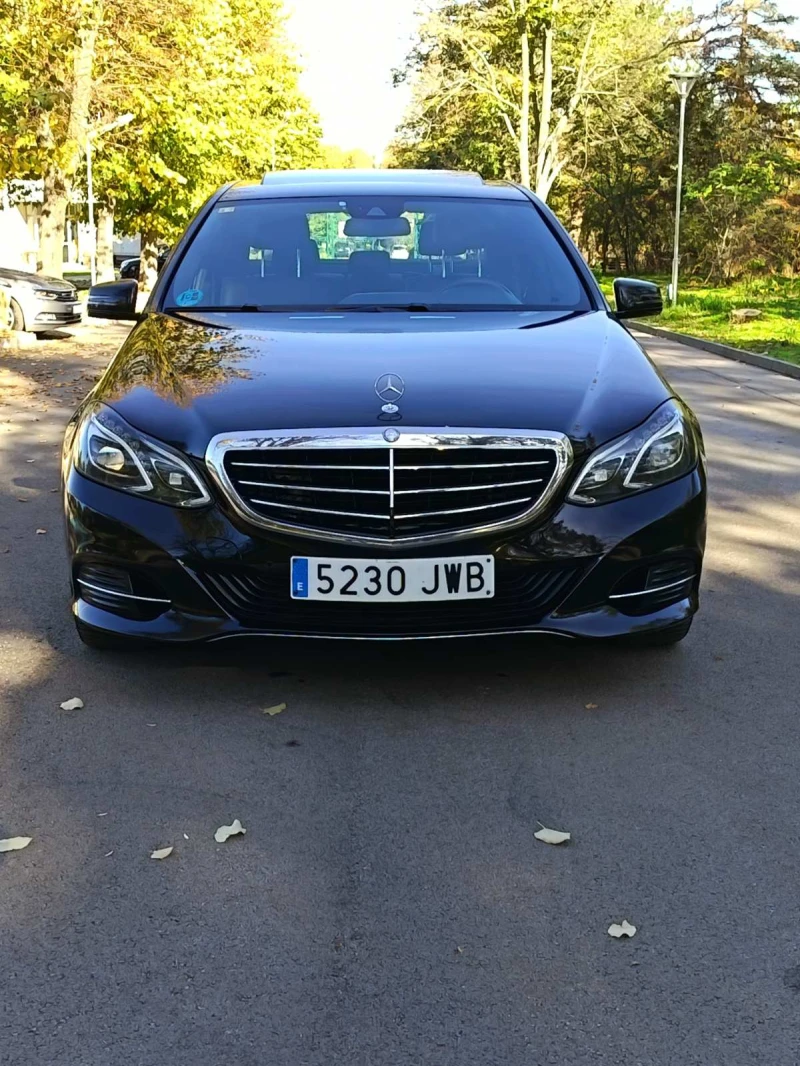 Mercedes-Benz E 220 Кожа, Подгрев, Шибидах, Автоматик, снимка 2 - Автомобили и джипове - 52237326