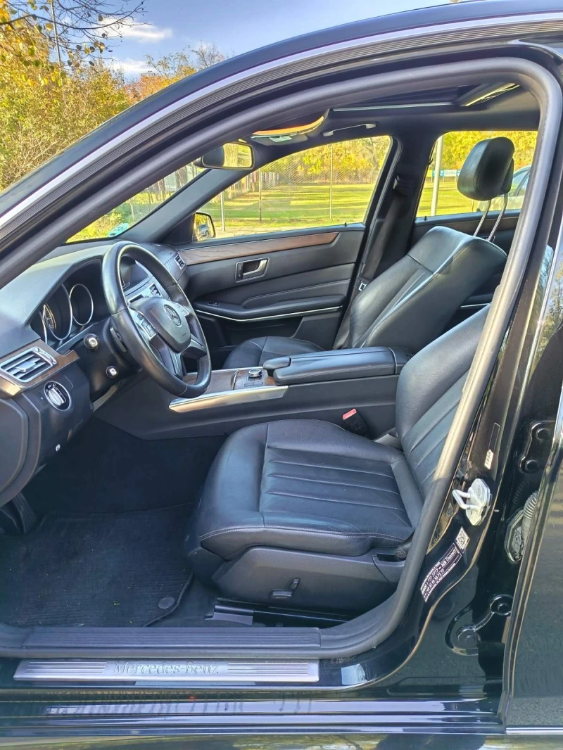 Mercedes-Benz E 220 Кожа, Подгрев, Шибидах, Автоматик, снимка 13 - Автомобили и джипове - 52237326