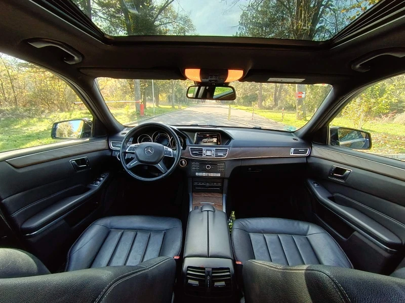 Mercedes-Benz E 220 Кожа, Подгрев, Шибидах, Автоматик, снимка 10 - Автомобили и джипове - 52237326