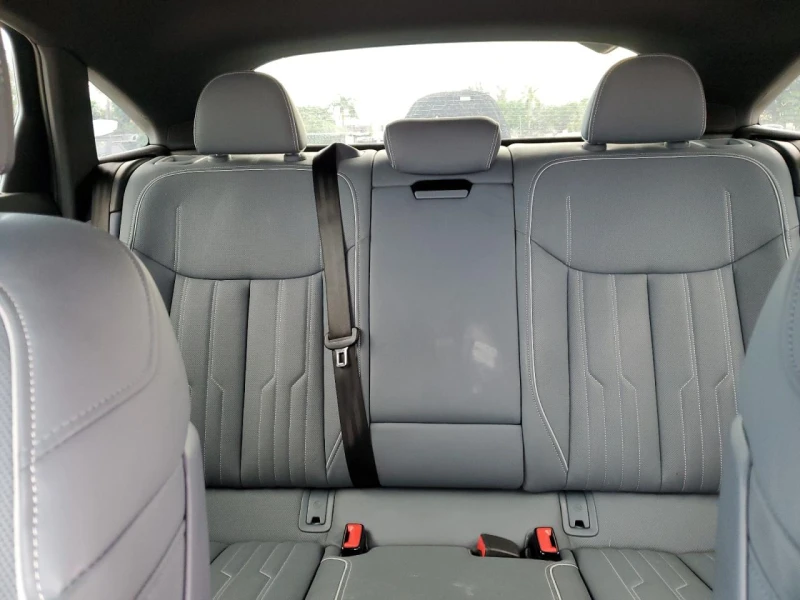 Audi E-Tron SPORTBACK PRESTIGE* АВТО КРЕДИТ, снимка 10 - Автомобили и джипове - 52284886