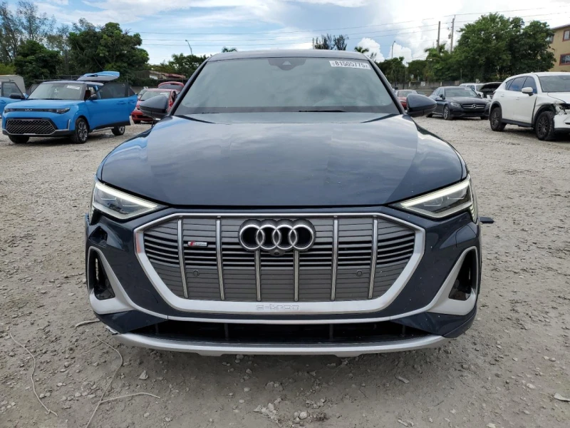 Audi E-Tron SPORTBACK PRESTIGE* АВТО КРЕДИТ, снимка 2 - Автомобили и джипове - 52284886