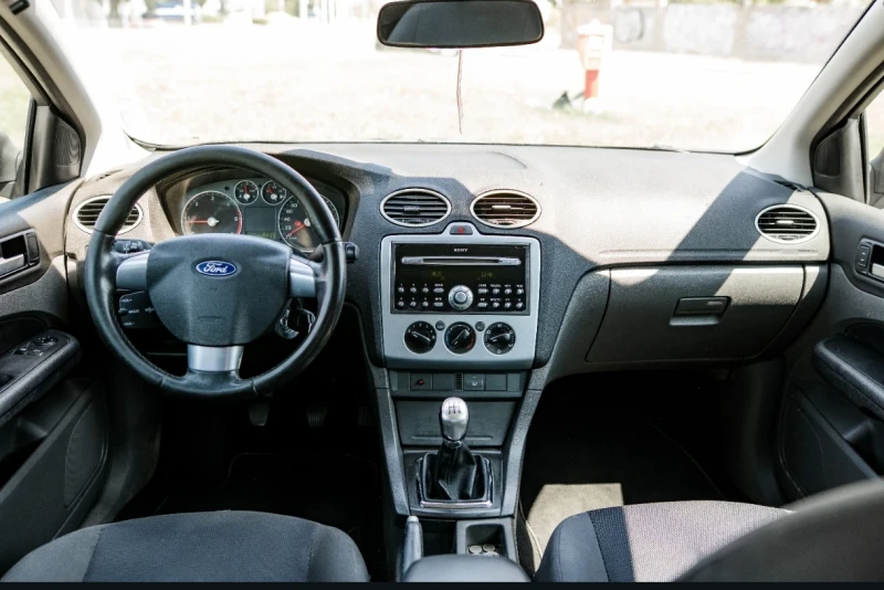 Ford Focus, снимка 9 - Автомобили и джипове - 52834744