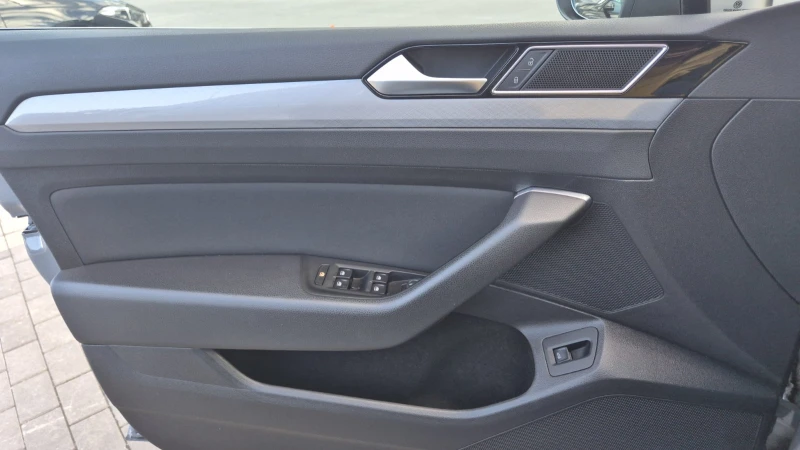 VW Passat N1 с възможност за данъчен кредит, снимка 3 - Автомобили и джипове - 53242322