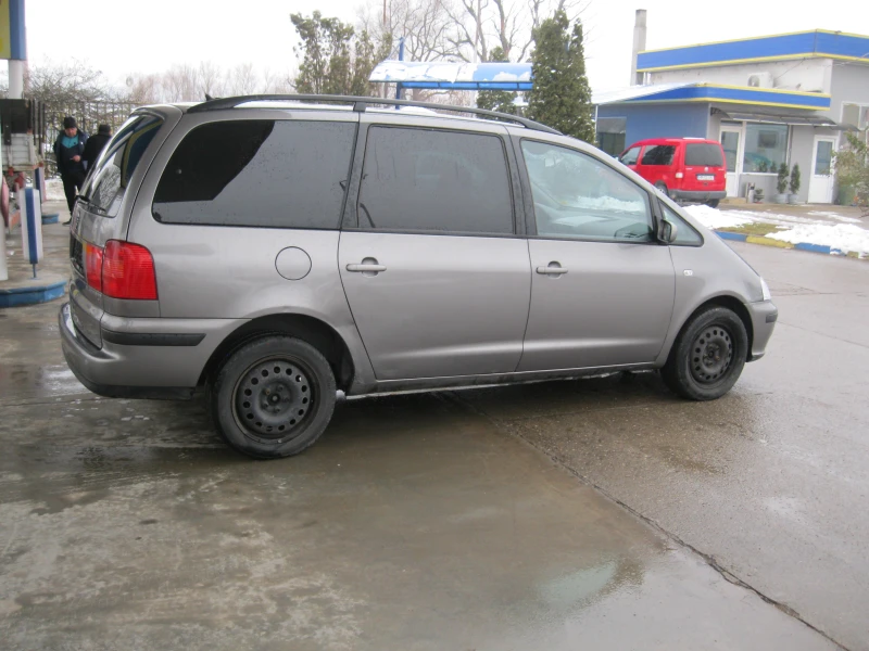 Seat Alhambra 1.9-116 ks, снимка 6 - Автомобили и джипове - 53367997